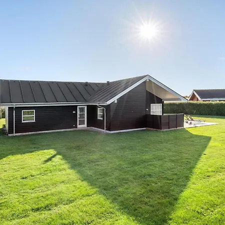 度假居 Four-bedroom In Sydals *