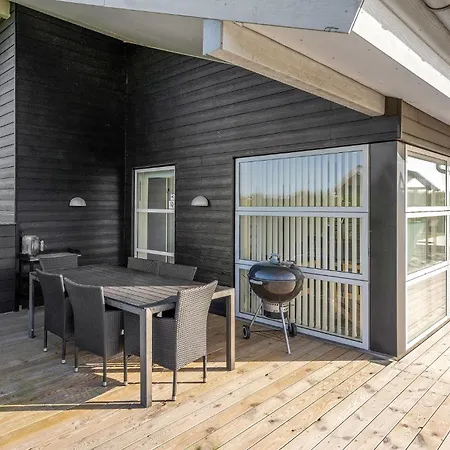 Four-bedroom In Sydals Tatil Evi